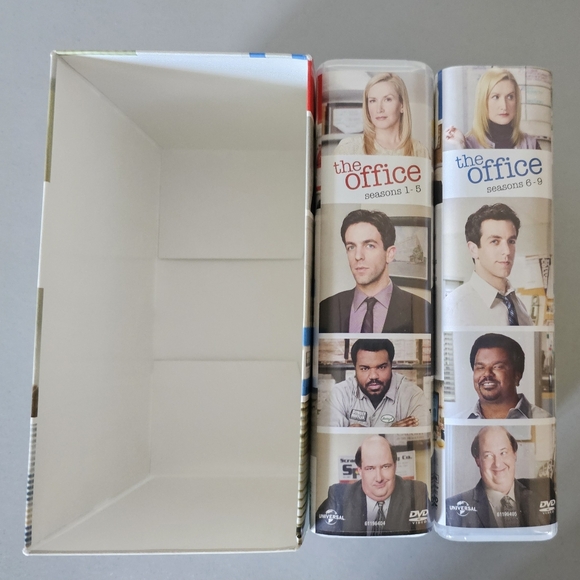 *The Office Complete Series DVD Set* - Picture 6 of 10